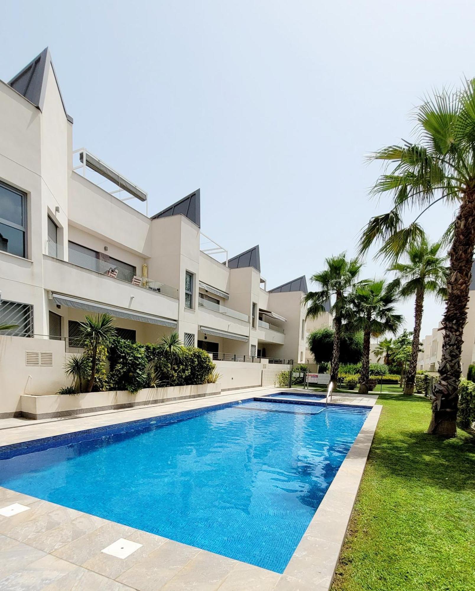 Pmt01 - Modern, Luxury With Heated Pool Apartment Torrevieja Exterior foto